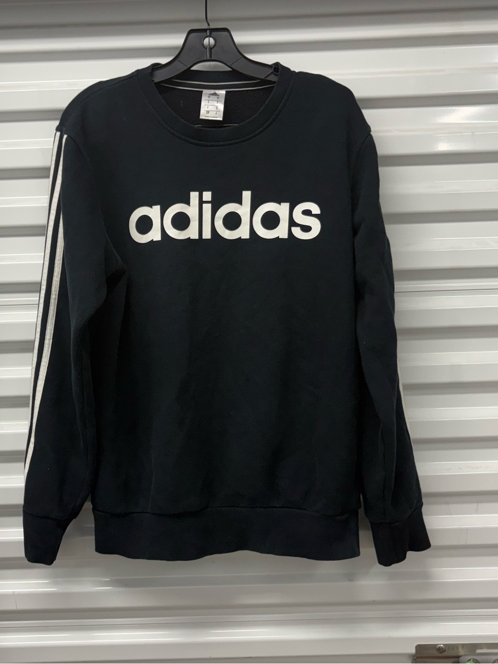 adidas Men's Black Logo Graphic Print Crew Neck Fleece Pullover Sweatshirt S